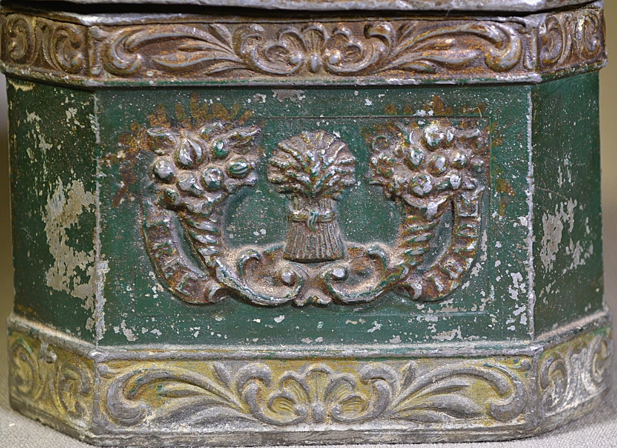 Pewter Marine Box Decorated With Boats And Cornucopias. England Circa 1800.-photo-8