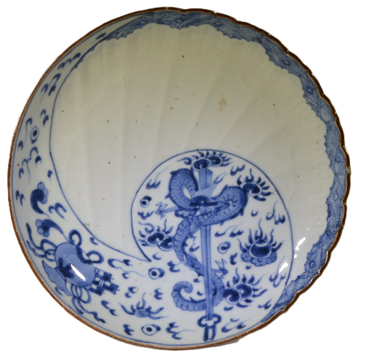 Porcelain Dish Decorated With The Sword-dragon (kurikara). Japan. Arita Kilns, Late 17th Century.