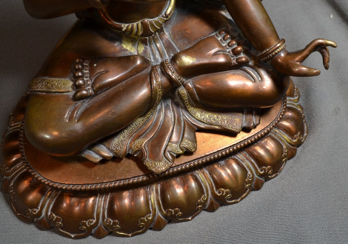 Bouddha Amitayu en bronze doré style de Zanabazar. Mongolie 1900. -photo-1