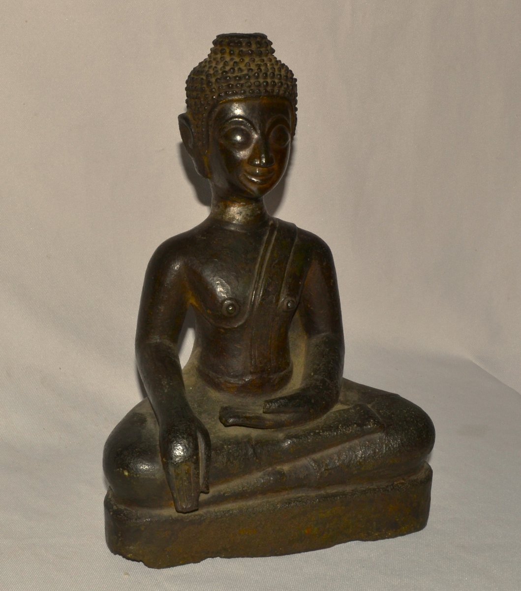 Cast Bronze Buddha. Southeast Asia. 17th Century Or Earlier.-photo-1