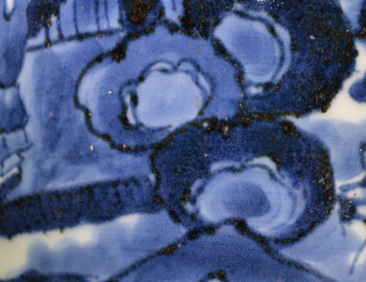 Jarre en porcelaine décor bleu de cobalt. Fours d'Arita Japon 17° siècle vers 1650.-photo-4