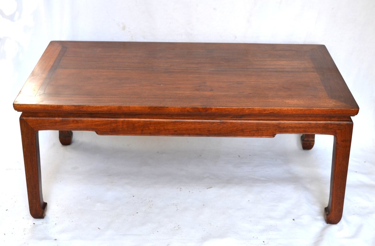 Table basse en bois précieux. Chine style Ming début du 20° siècle. -photo-3