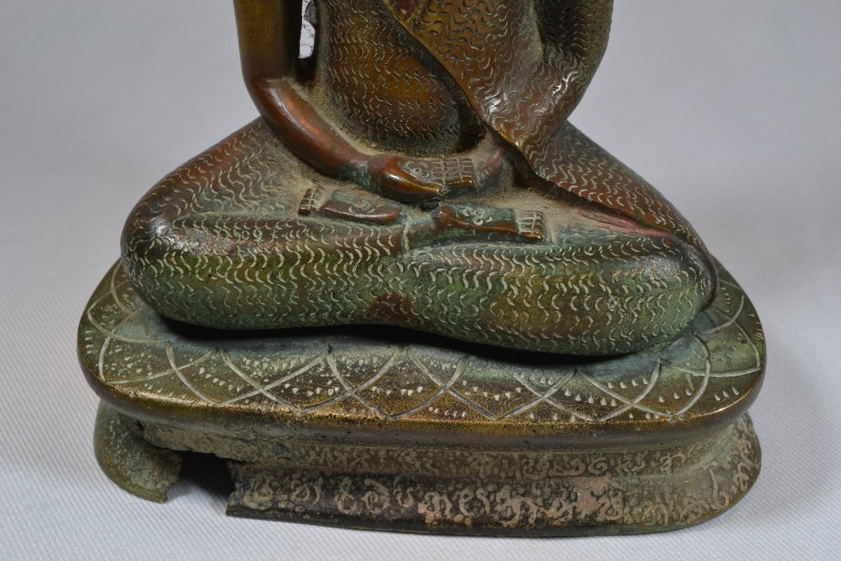 Cast Bronze Buddha. Ceylon (sri Lanka) 18th Century.  -photo-4