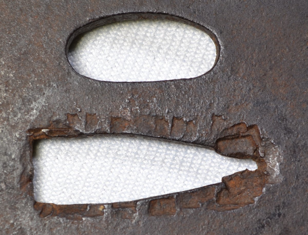 Iron Tsuba With Openwork (sukashi) And Inlaid Decoration. Edo Period, Japan. Anonymous. -photo-6