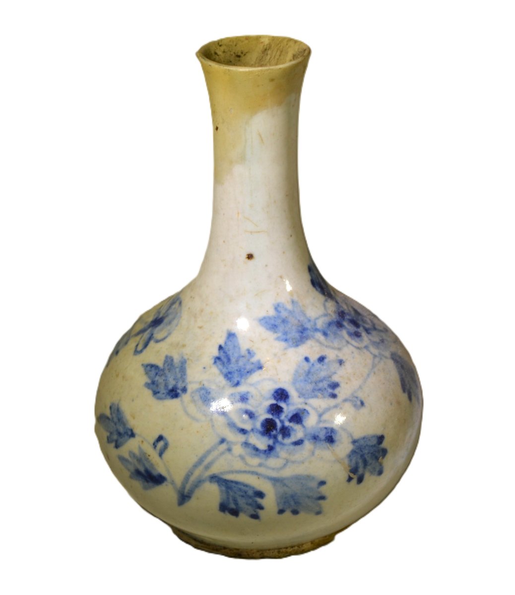 Porcelain Vase Decorated With Peonies In Cobalt Blue. Joseon Dynasty, Korea, 19th Century. 