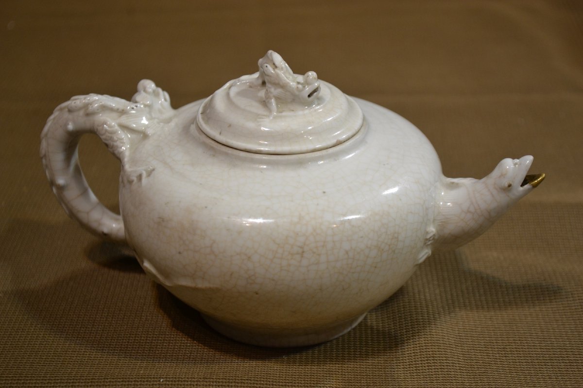 Théière en porcelaine craquelée, oiseau et dragons. Chine 18° siècle. -photo-3