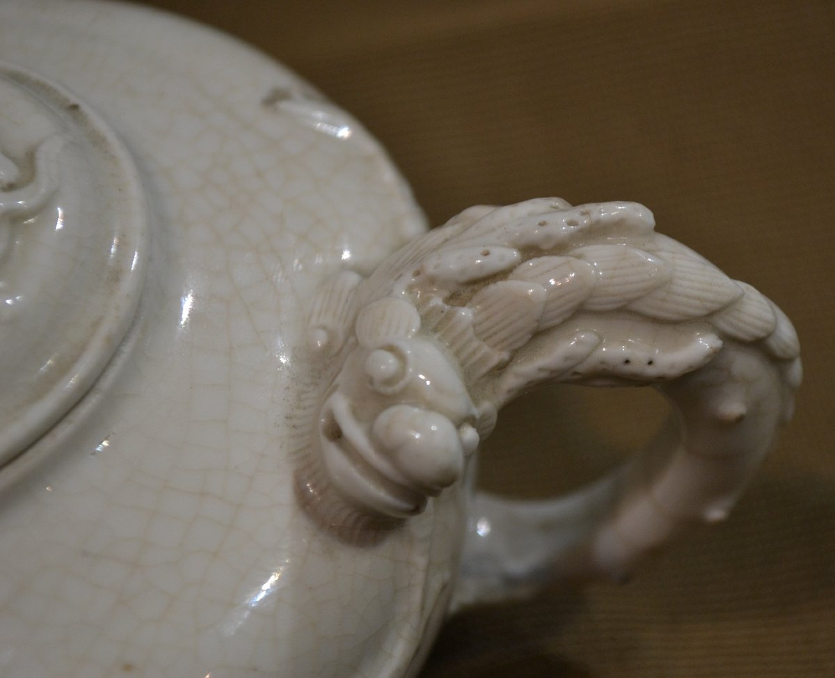 Théière en porcelaine craquelée, oiseau et dragons. Chine 18° siècle. -photo-4
