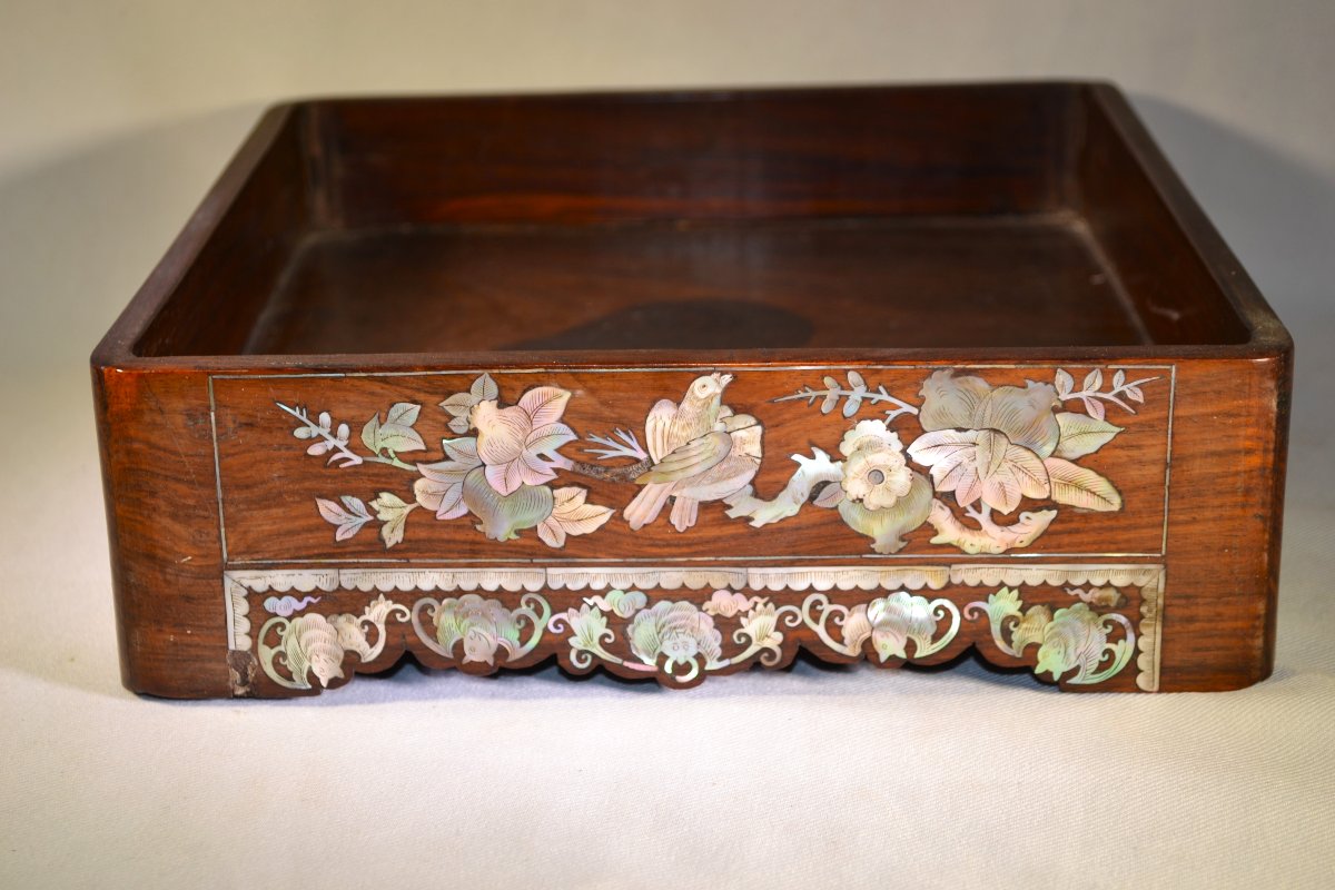 Display Tray Made Of Precious Wood And Mother-of-pearl. Vietnam Or China, 19th Century.-photo-1