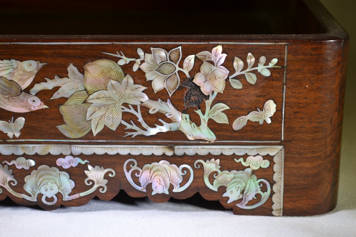 Display Tray Made Of Precious Wood And Mother-of-pearl. Vietnam Or China, 19th Century.-photo-3
