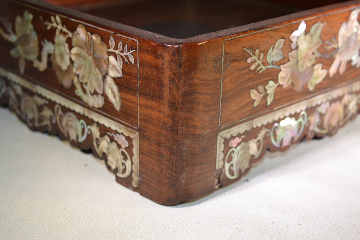 Display Tray Made Of Precious Wood And Mother-of-pearl. Vietnam Or China, 19th Century.-photo-8