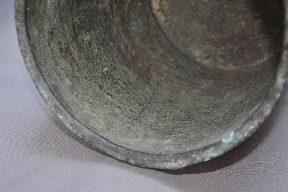 Cast Bronze Bell. Ming Dynasty, China, Or Earlier.-photo-3