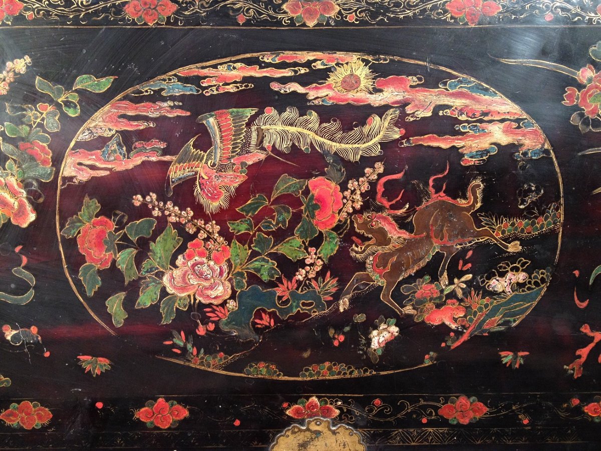 Lacquered Wooden Chest In The Namban Style. Japan, 17th Century. Early Edo Period.-photo-4