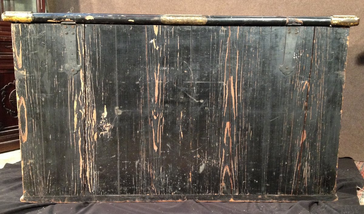 Lacquered Wooden Chest In The Namban Style. Japan, 17th Century. Early Edo Period.-photo-1