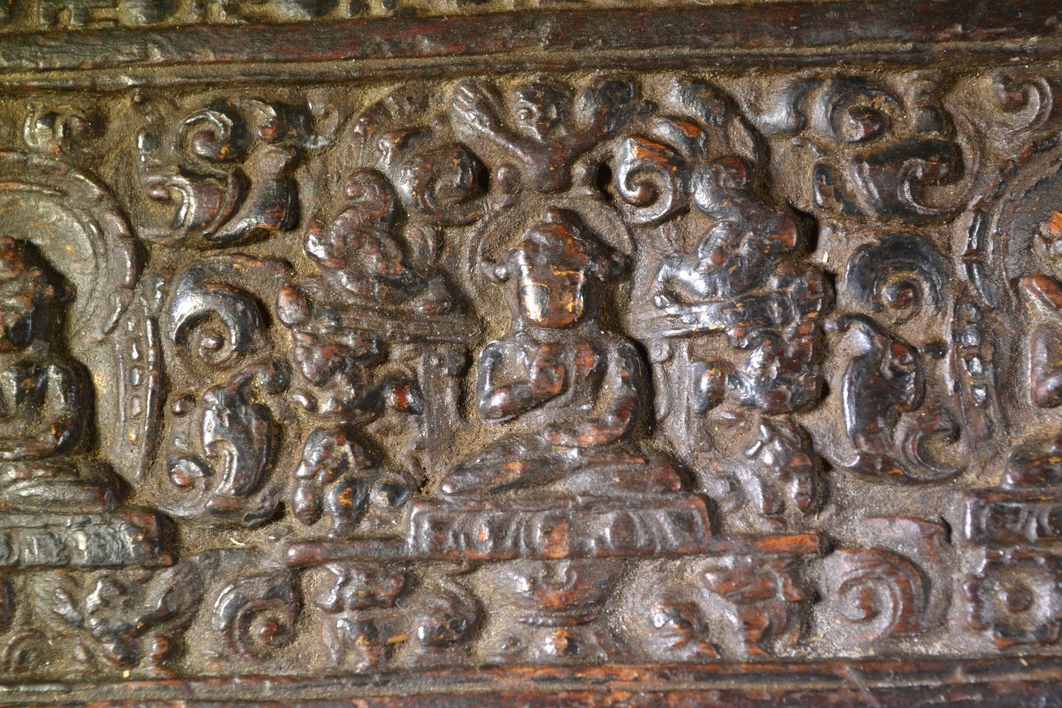 Couverture de manuscrit tibétain (glegs shing). Tibet, XIIIe siècle, peut-être antérieure.  -photo-6