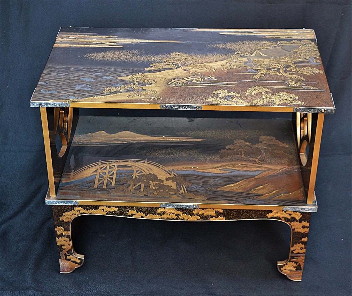 Double-tiered Table With A Gold-powdered Finish. Japan Early Edo Period, 17th Century. 