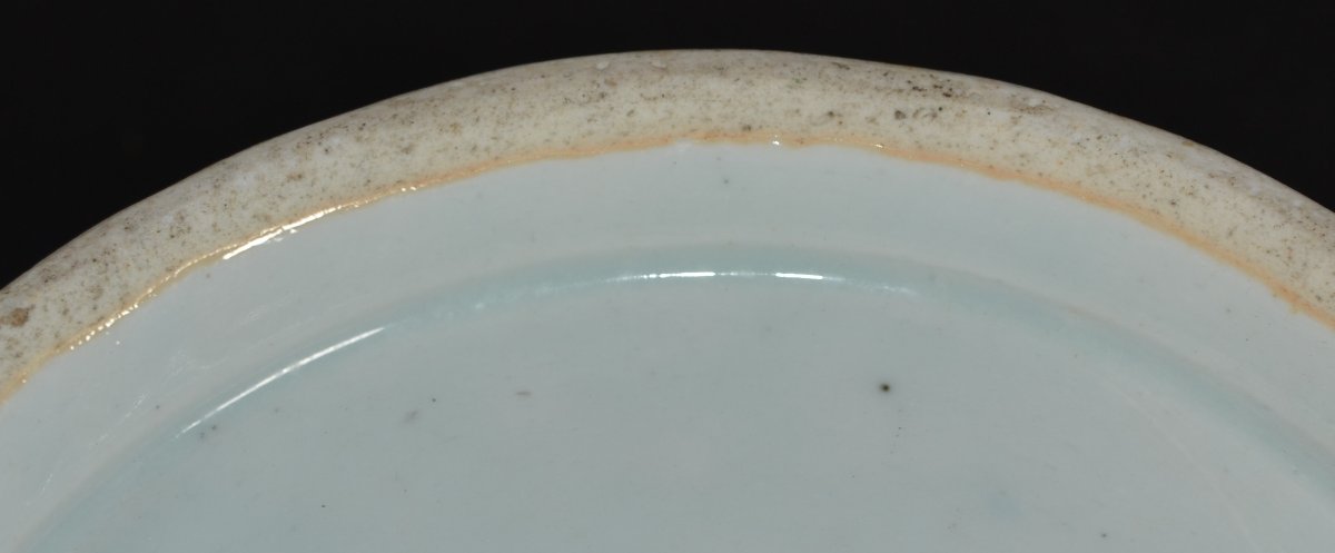 Hard-paste Porcelain Soup Tureen. Floral Design In Cobalt Blue. Asia, China, 18th Century. -photo-3