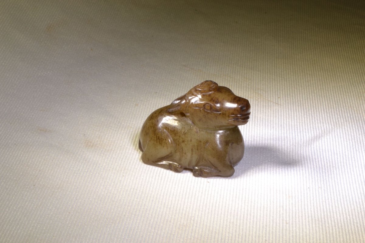 Jade Buffalo Pendant. Asia. China, Song To Qing Dynasties. -photo-6