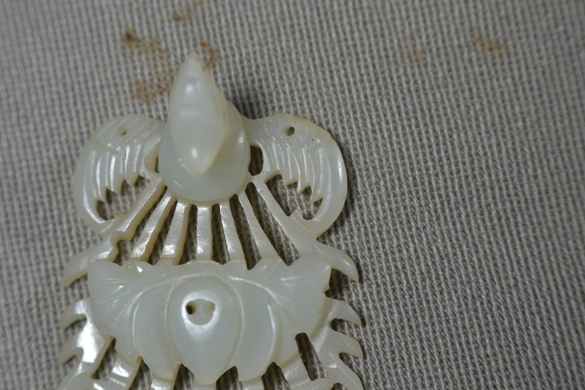 Bijoux en jade. Phoénix (Fenghuang). Chine. Ming,16°siècle. -photo-7