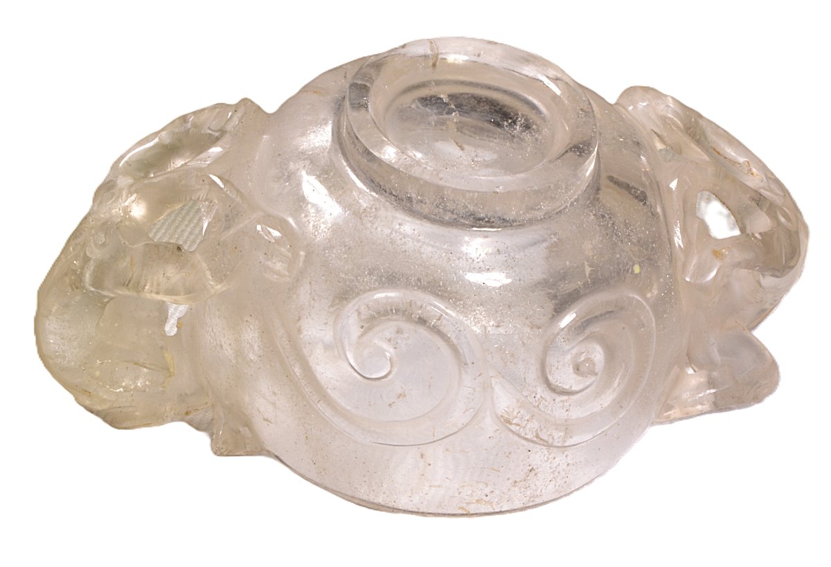 Coupe libatoire en cristal de roche sculpté de Chilong. Chine, dynastie Ming (1368–1644). -photo-4