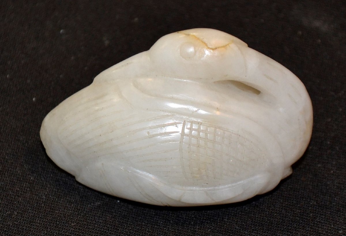 Oie en Jade blanc. Pendentif . Asie, Chine 18°siècle ou avant.-photo-2