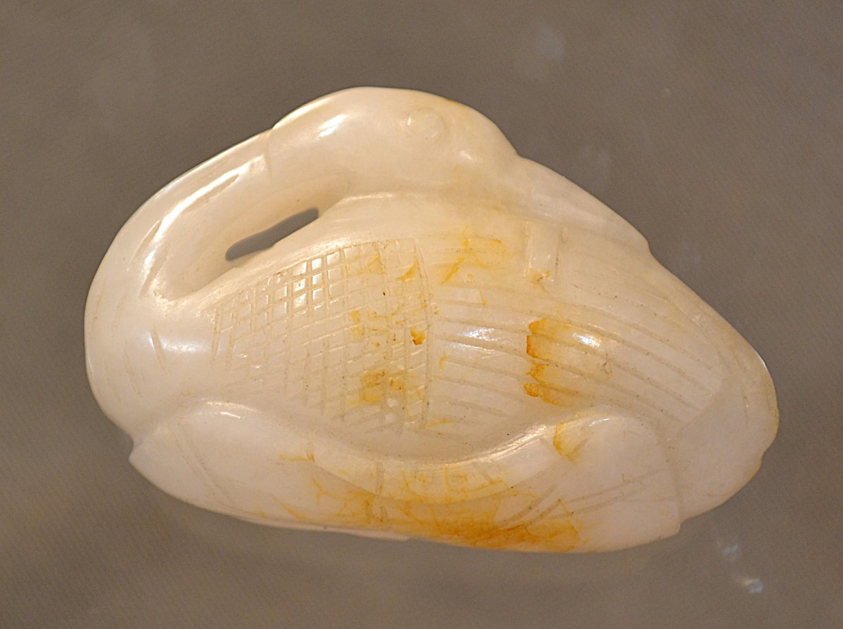 Oie en Jade blanc. Pendentif . Asie, Chine 18°siècle ou avant.-photo-3