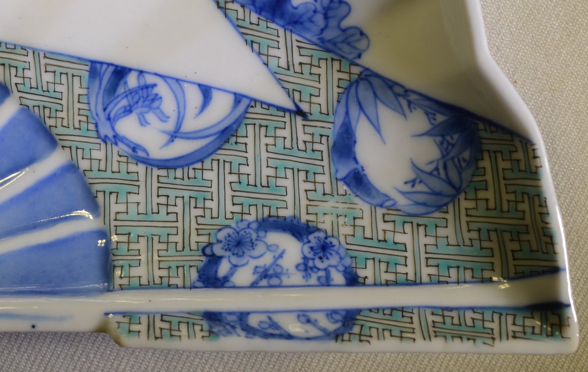 Pair Of Fan-shaped Dishes.  Fukagawa Kilns, Japan. Circa 1900 -photo-1