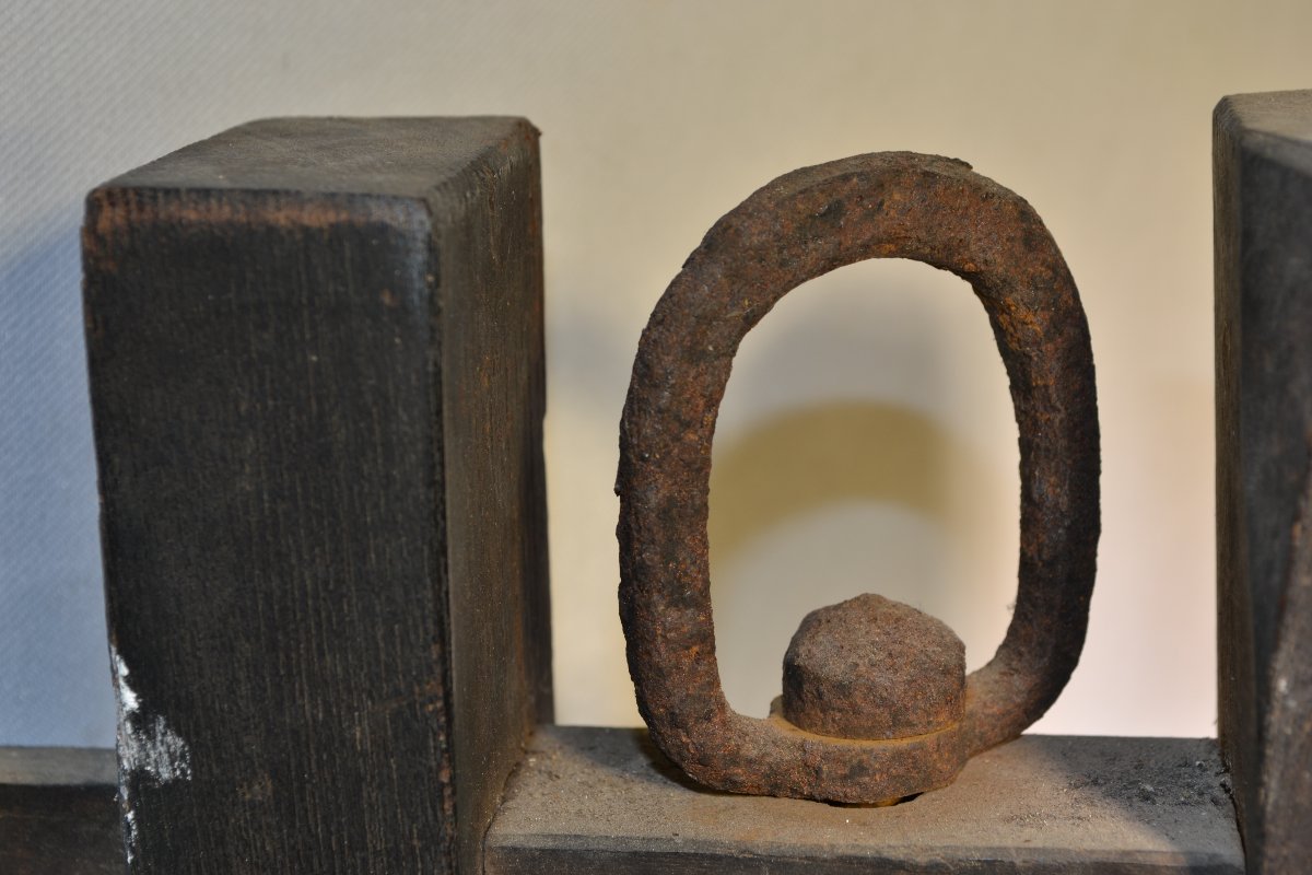 Wooden Well Pulley For Chanoyu. Japan, Edo And Muromachi Periods. -photo-1