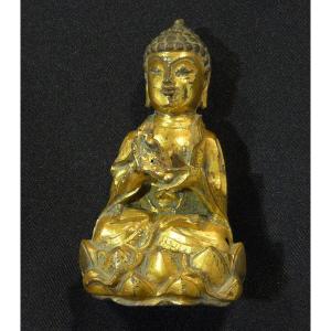 Bouddha En Bronze Coulé Doré. Probablement Coréen.