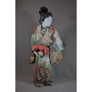 Statue en bois représentant un acteur de No.  Japon 17°siècle. 