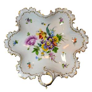 Porcelain Candy Dish Decorated By Richard Klemm. Meissen And Dresden, 19th Century.  