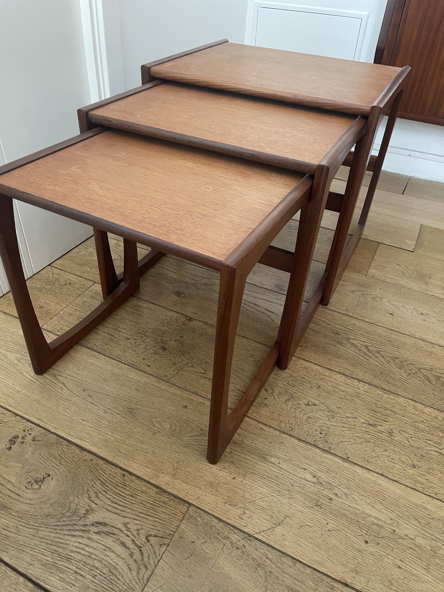 Set Of  3 “quadrille” Nesting Tables By G-plan, England, Circa 1965 Designed By Roger Bennett-photo-2