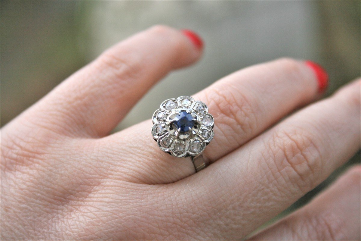 Vintage Sapphire And Diamond Daisy Ring-photo-4