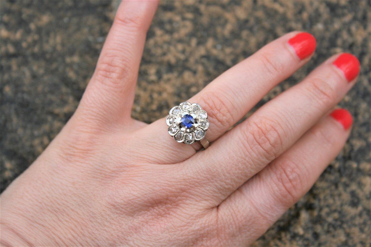 Vintage Sapphire And Diamond Daisy Ring-photo-4