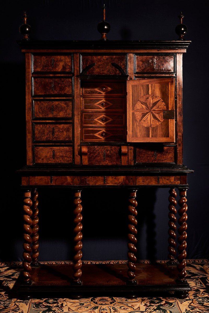 18th Century Cabinet On Legs-photo-2