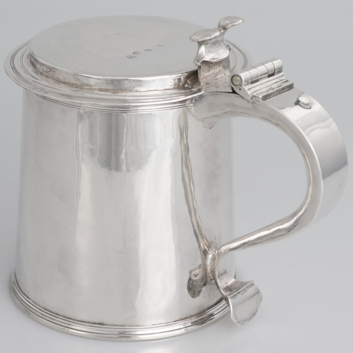 A Charles II Sterling Silver Tankard, Tl Silversmith, London, 1674-photo-3