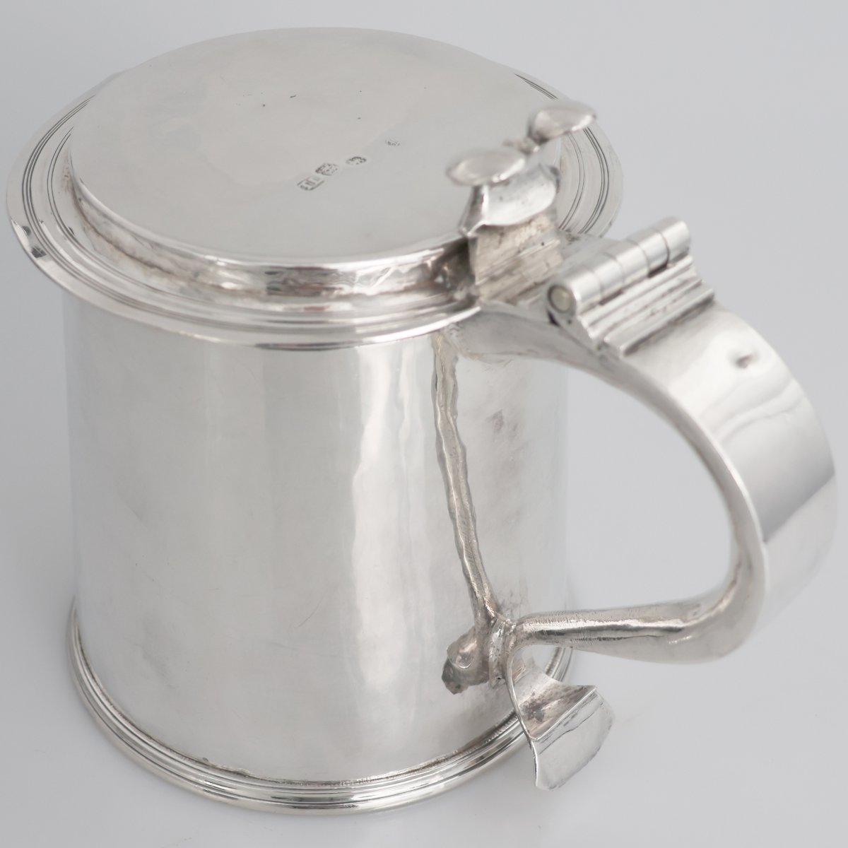 A Charles II Sterling Silver Tankard, Tl Silversmith, London, 1674-photo-4