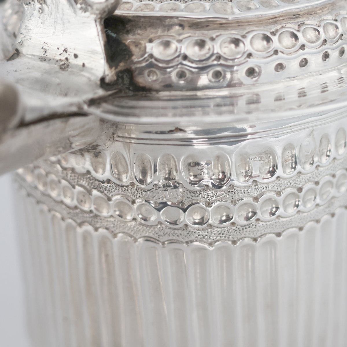 Un tankard en argent sterling Charles II, John Ruslen, Londres, 1680-photo-5