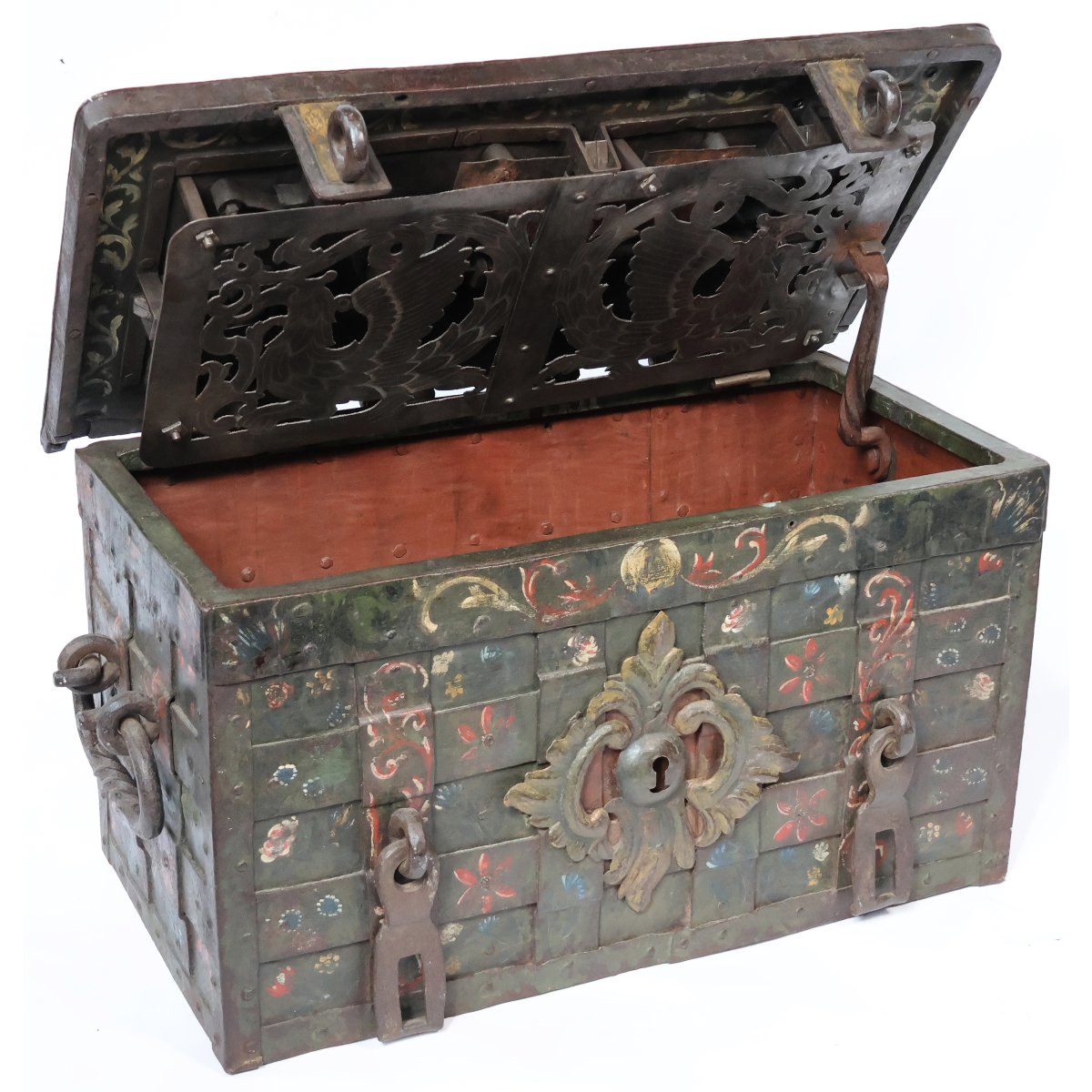 Un coffre-fort Allemand en fer forgé et en tôle emboutie, peint en polychrome, XVIIe siecle-photo-2