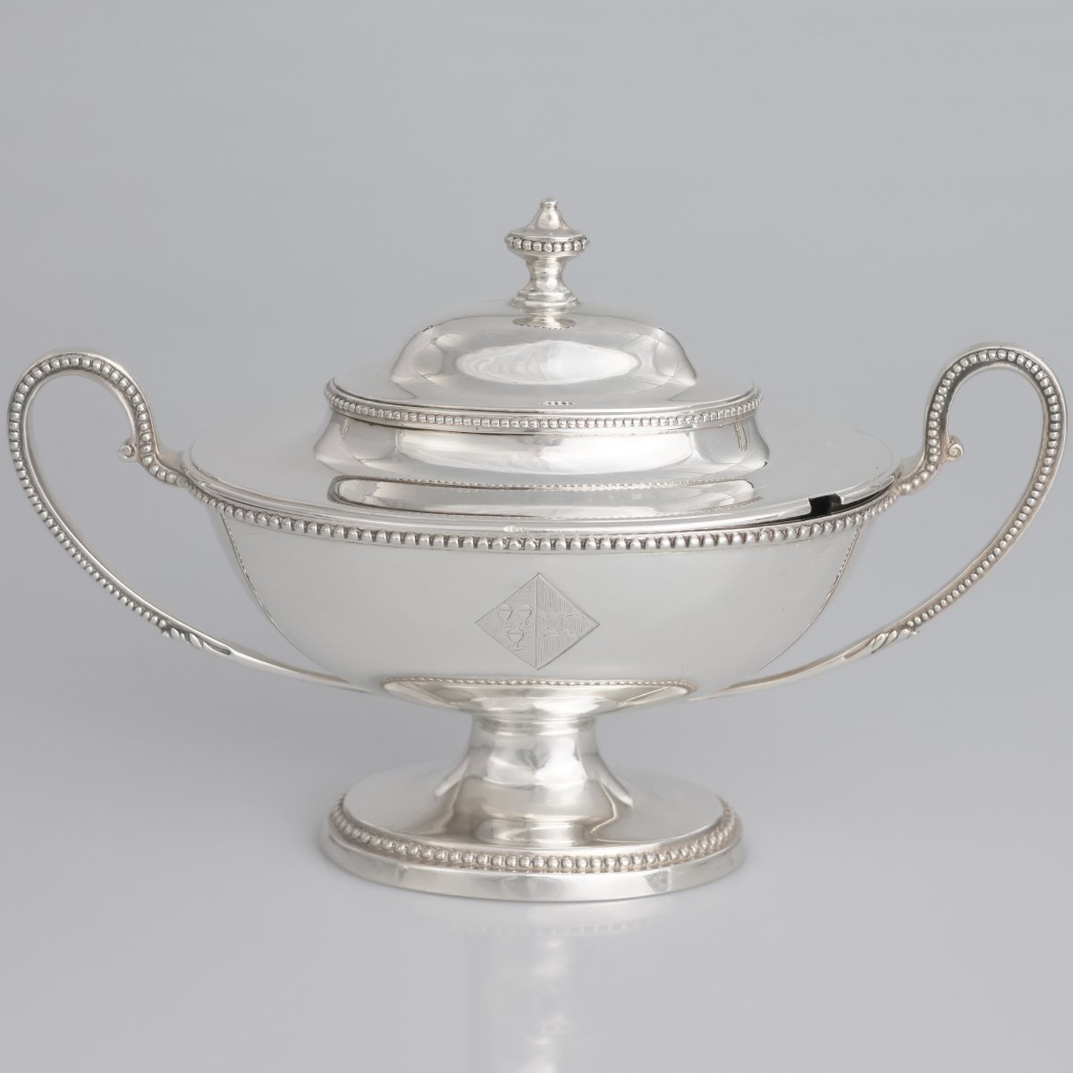 Paire de sucriers en argent sterling, George III, Thomas Chawner, Londres, 1783-photo-4