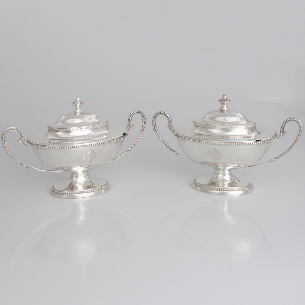 Paire de sucriers en argent sterling, George III, Thomas Chawner, Londres, 1783