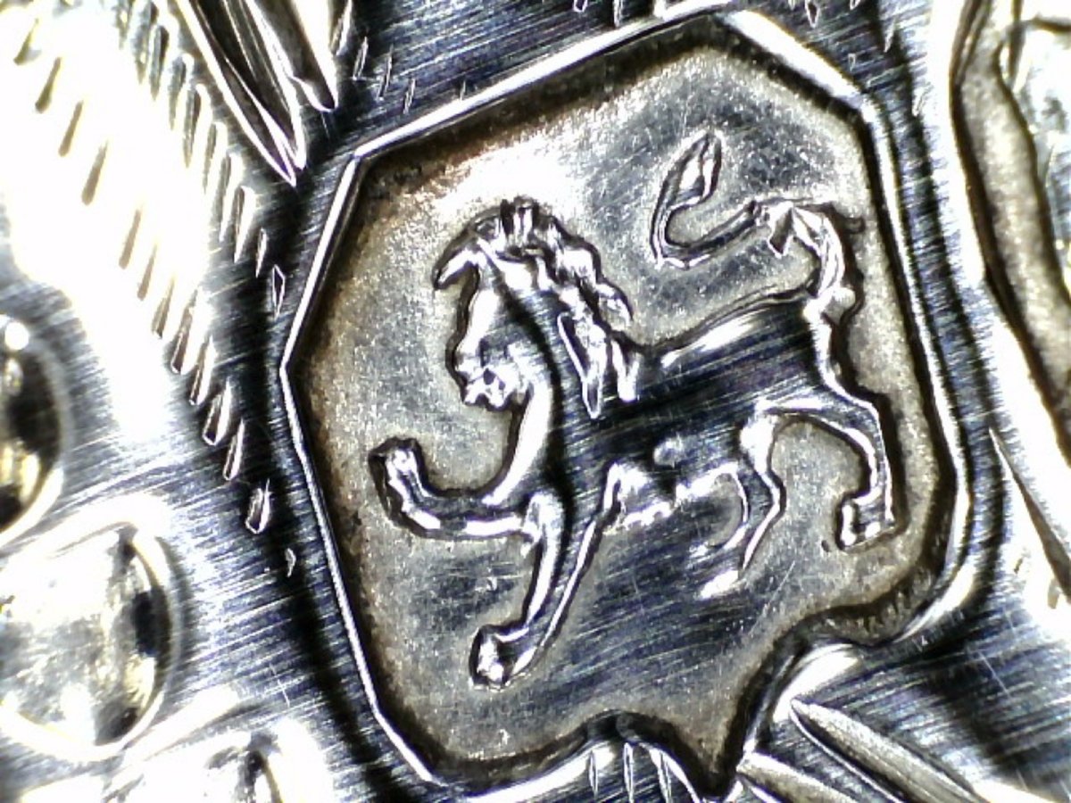 Verseuse avec couvercle en argent Reine Victoria, Samuel Smily Goldsmiths, Londres, 1868-photo-3