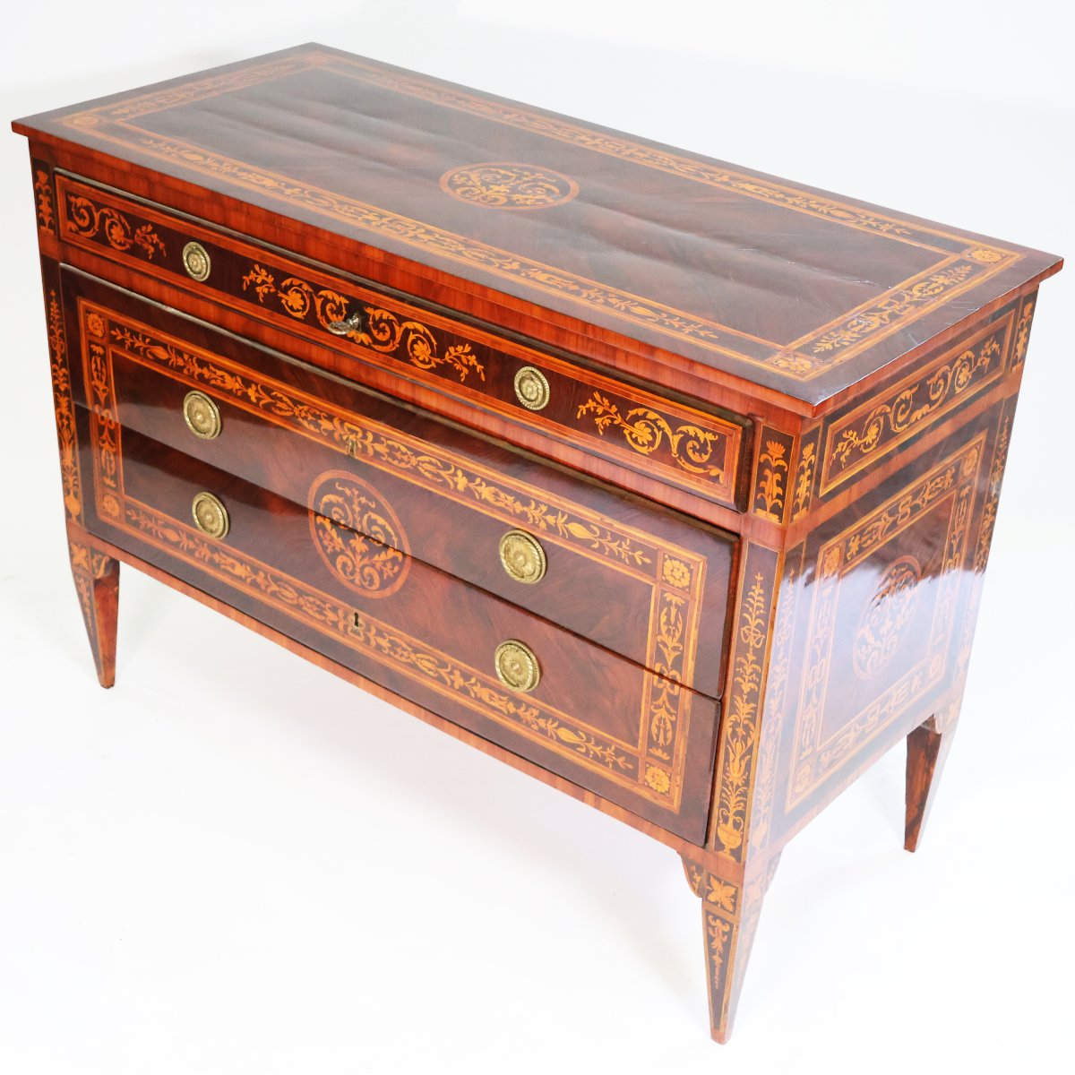A North Italian Chest Of Drawers Veneered In Rosewood With Inlays, Lombardy, Late 18th Century-photo-4
