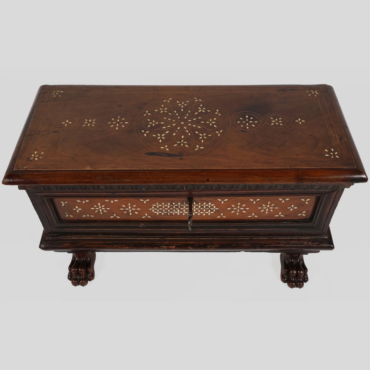 An Italian Carved Walnut Wood Chest With Bone Inlayds, 17th Century-photo-3