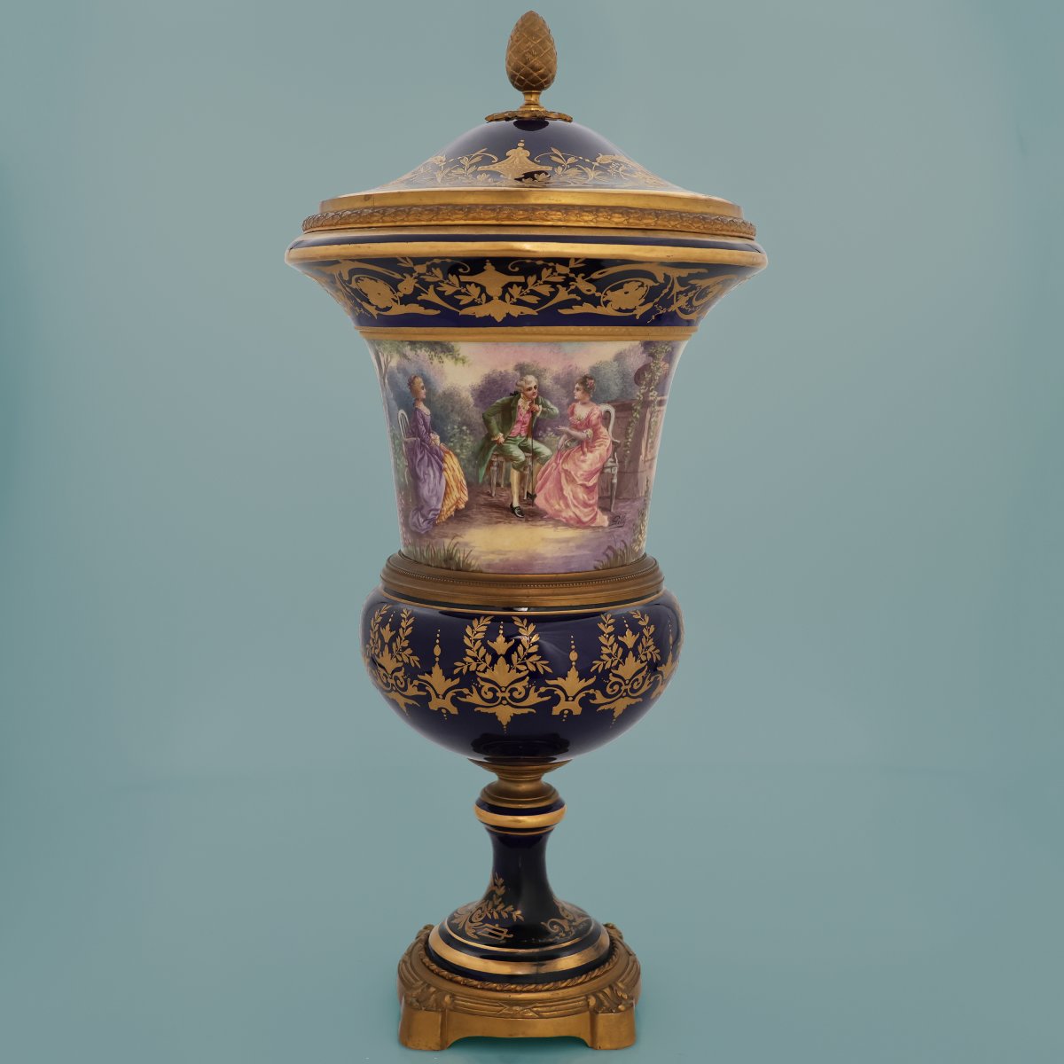 A French Urn-shaped Vase. Signed Gilly. Late 19th Century-photo-2