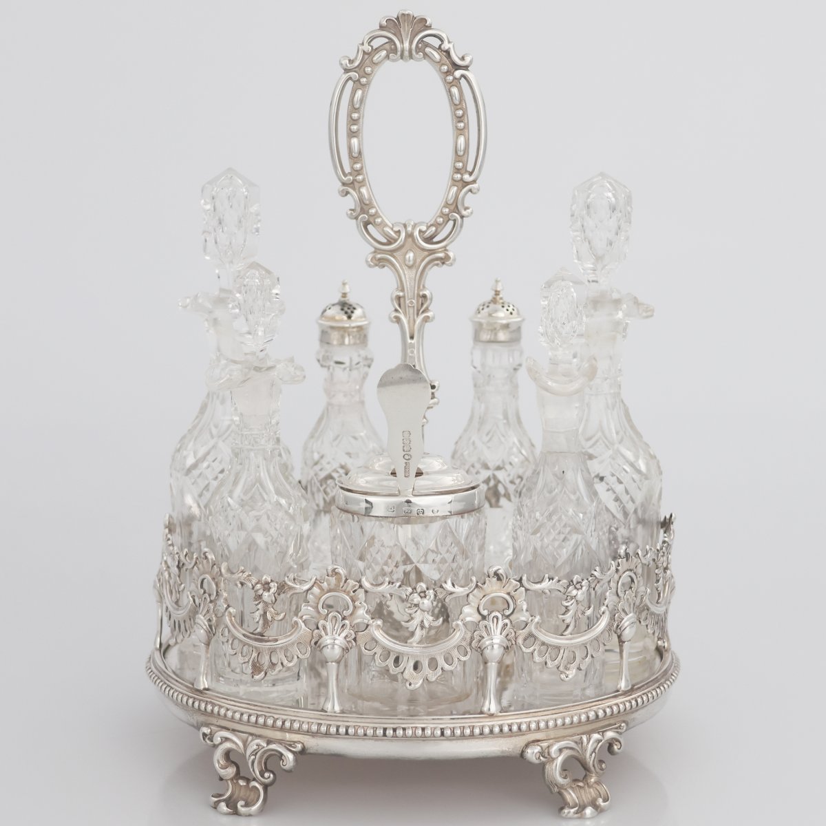 A Victorian Sterling Silver Cruet Stand, Walker Knowles & Co., Sheffield, 1858-photo-1