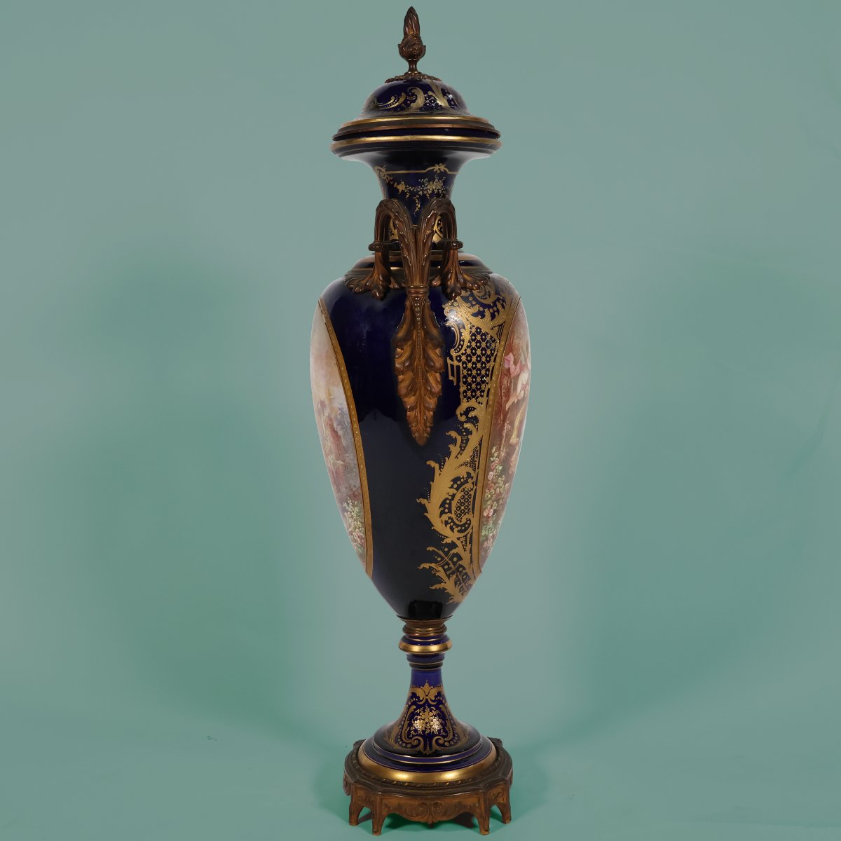 A French Vase In The Sèvres Style, Gilt-bronze Mounted. Painted Signed Poitevin. Late 19th Cen.-photo-3