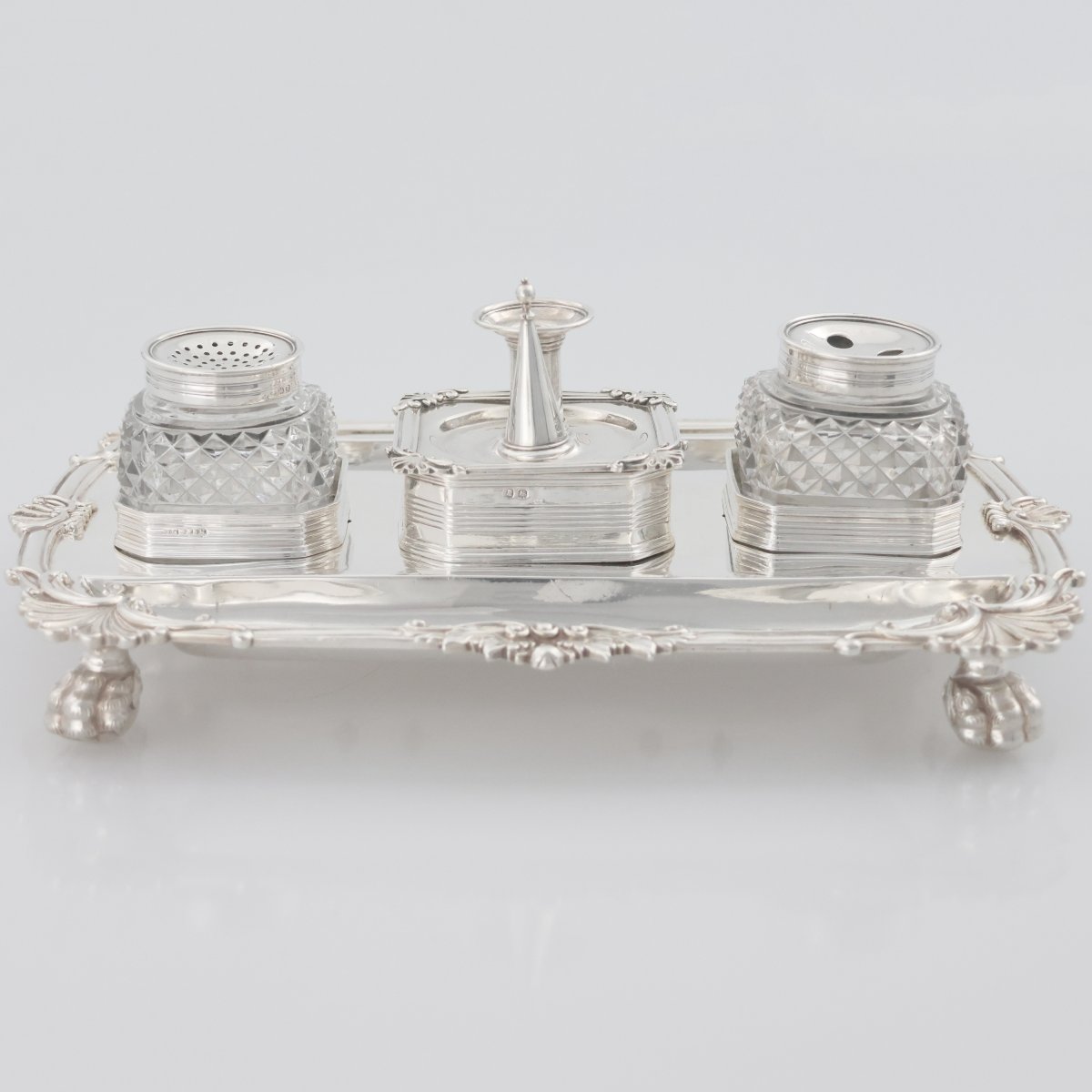 A George III Sterling Silver Inkstand, John Cramer, London, 1812-photo-3