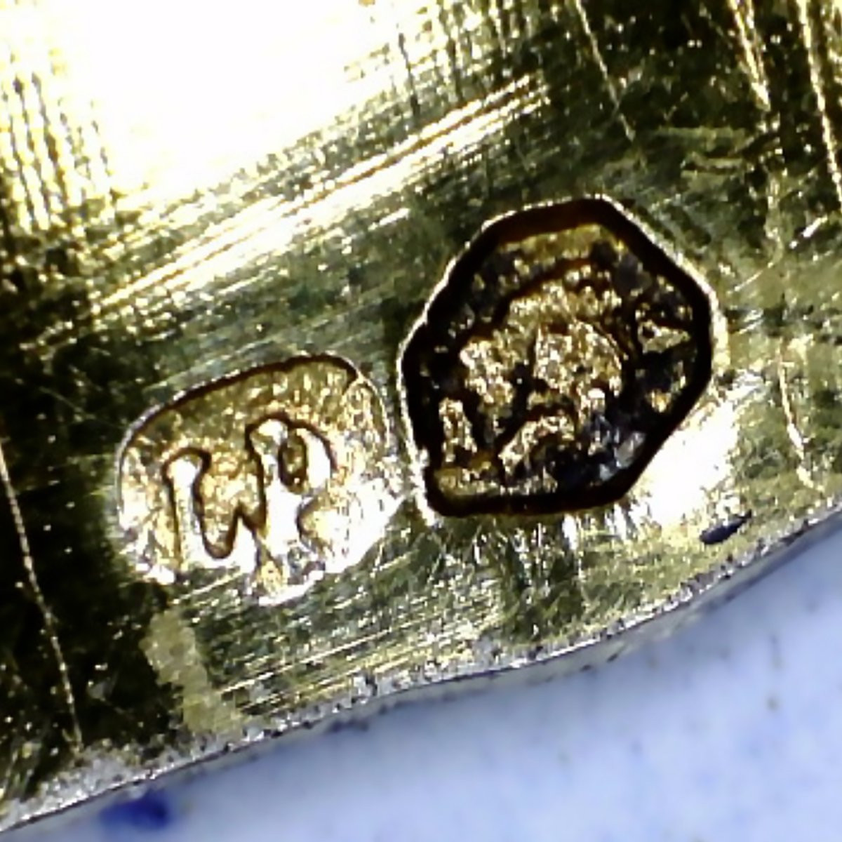 Portantine en argent doré et émaux polychromes. Vienne, fin XIXᵉ siècle-photo-4