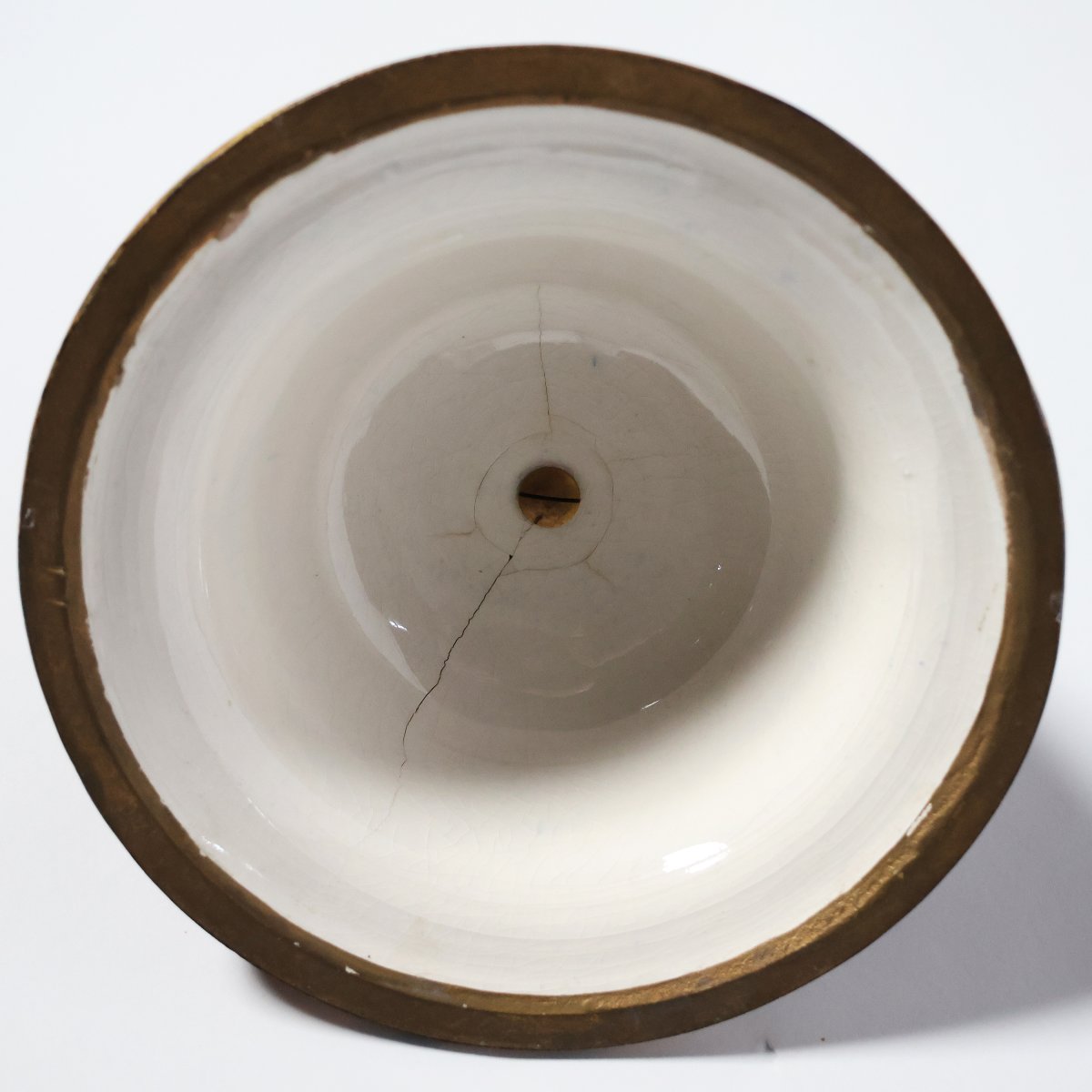 A French Large Napoleon Vase. Signed H. Desprez, Sèvres. Late 19th Century-photo-4