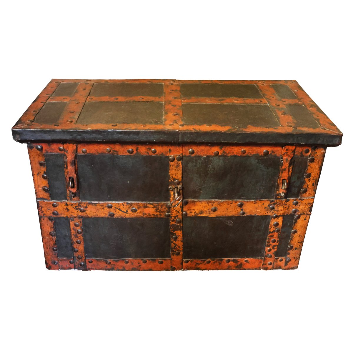 An Italian Walnut Solid-wood Cassone Clad In Sheet-metal Plates, 16th Century-photo-2